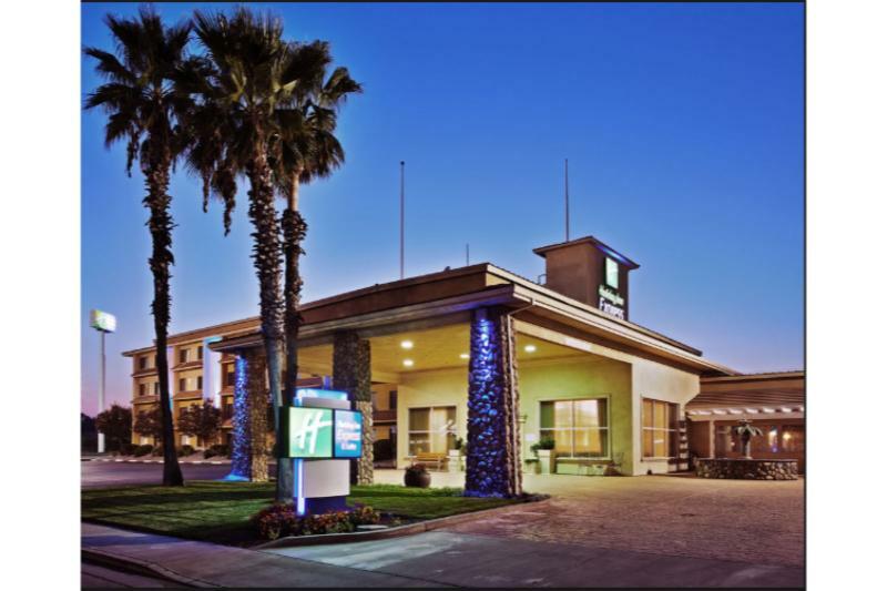 Holiday Inn Express Corning By Ihg Exterior foto